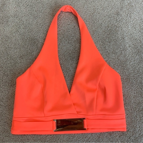 BEBE neon coral peach pink halter crop top open back Sz M NWOT - Picture 6 of 12